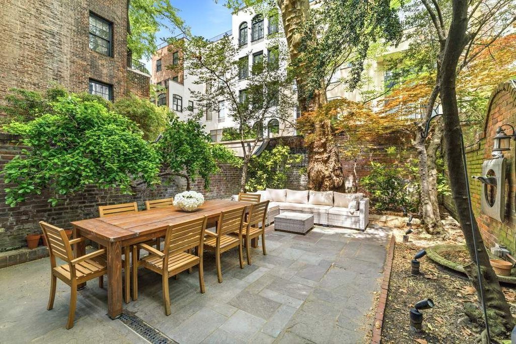 159 East 63rd Street, Unit ENTIRETOW
