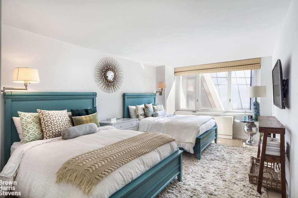 322 West 57th Street, Unit 22S photo 5
