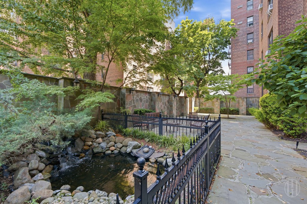 37-27 86th Street, Unit 6N photo 18