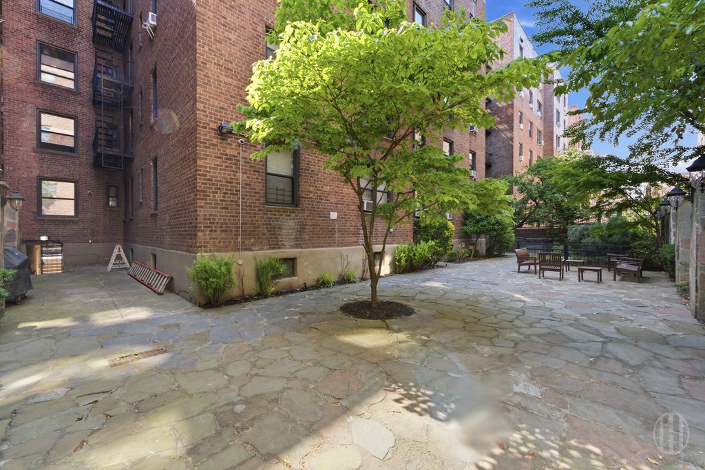 37-27 86th Street, Unit 6N photo 20