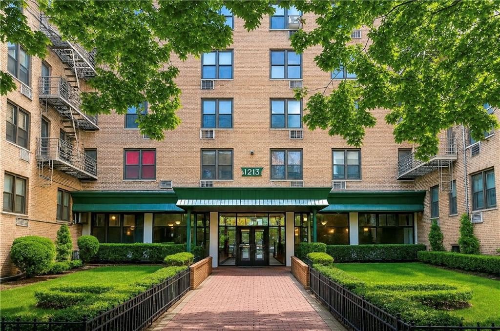 1213 Avenue Z, Unit A24
