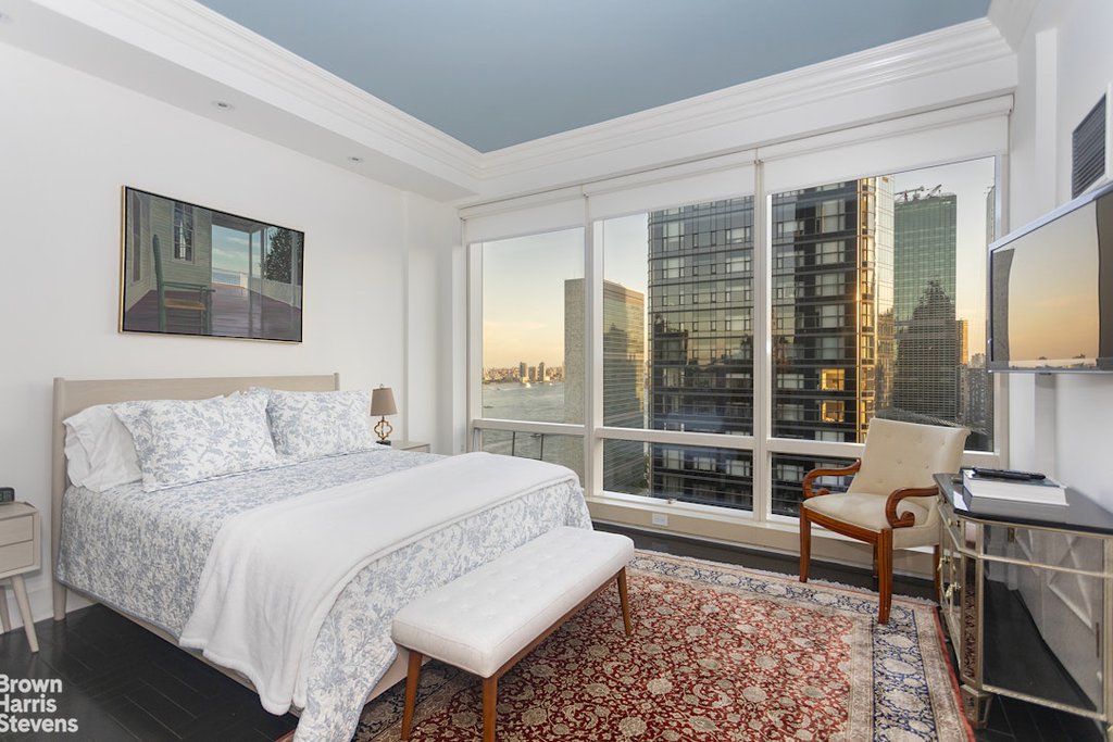 845 United Nations Plaza, Unit 37C photo 8