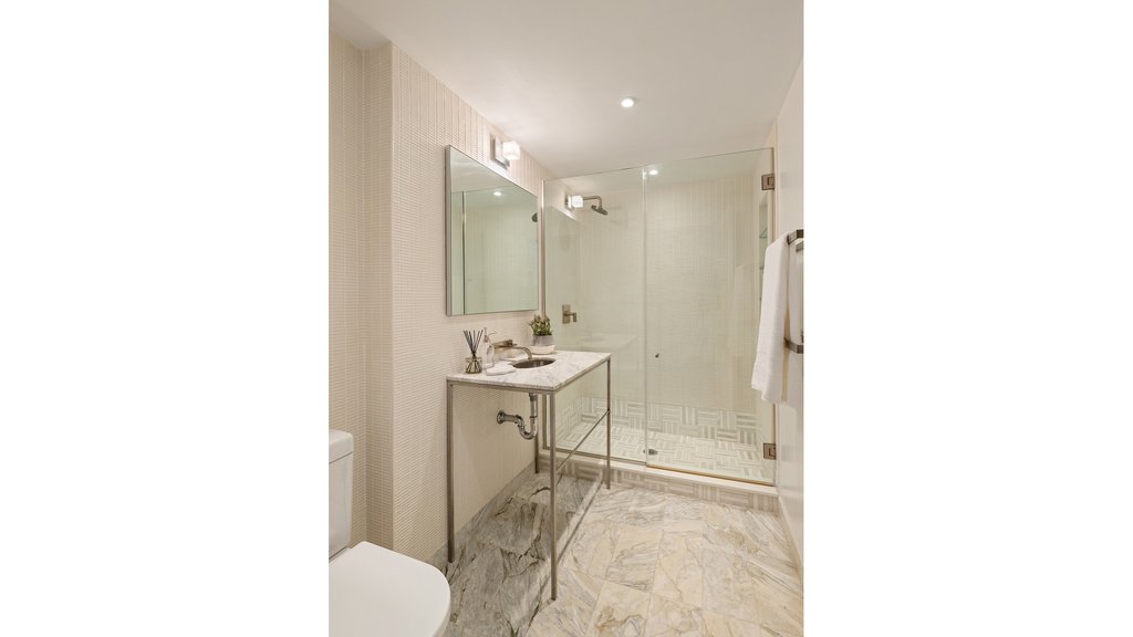 322 West 57th Street, Unit 44K2 photo 6