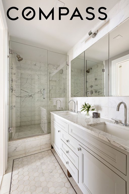 165 West 66th Street, Unit 8ZA photo 10