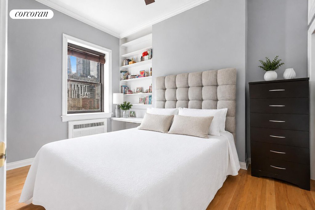 407 West 40th Street, Unit 5A photo 6