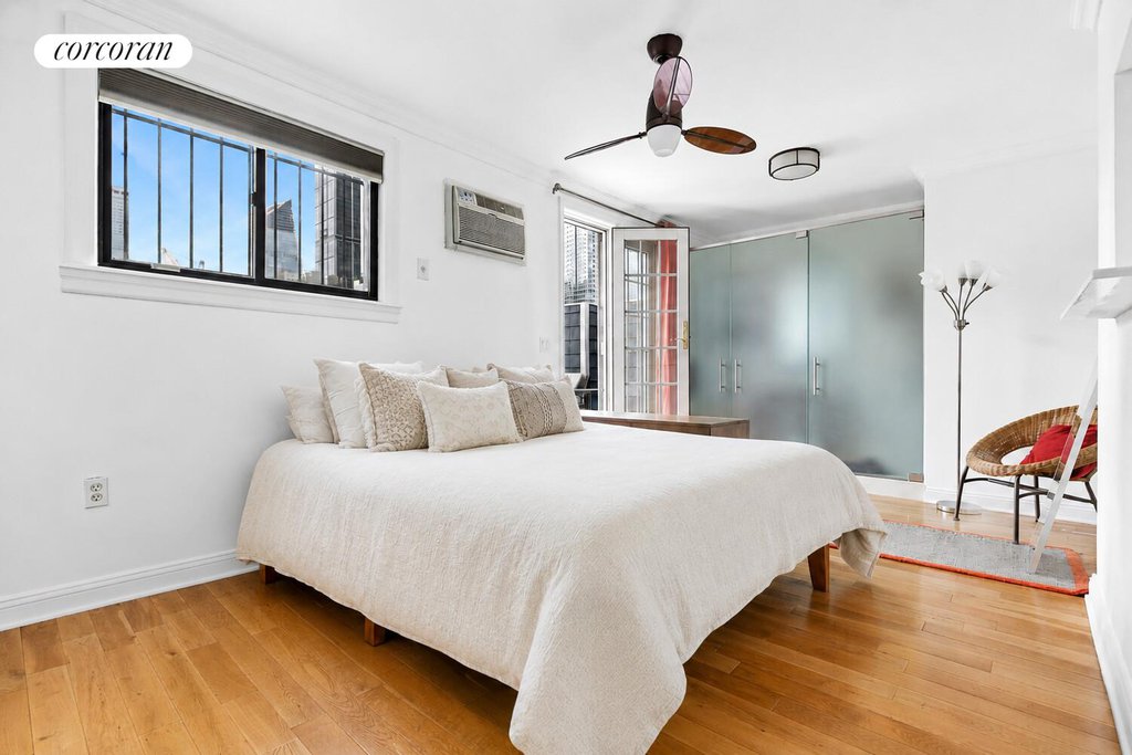 407 West 40th Street, Unit 5A photo 8