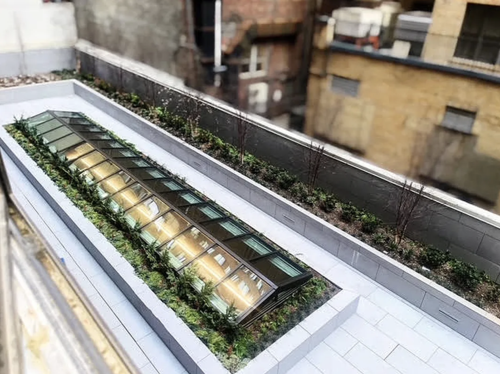 135 East 47th Street, Unit 3D photo 8