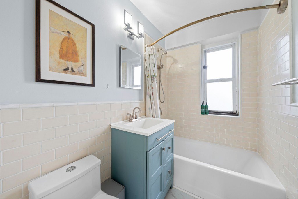 385 Grand Street, Unit L1101 photo 14