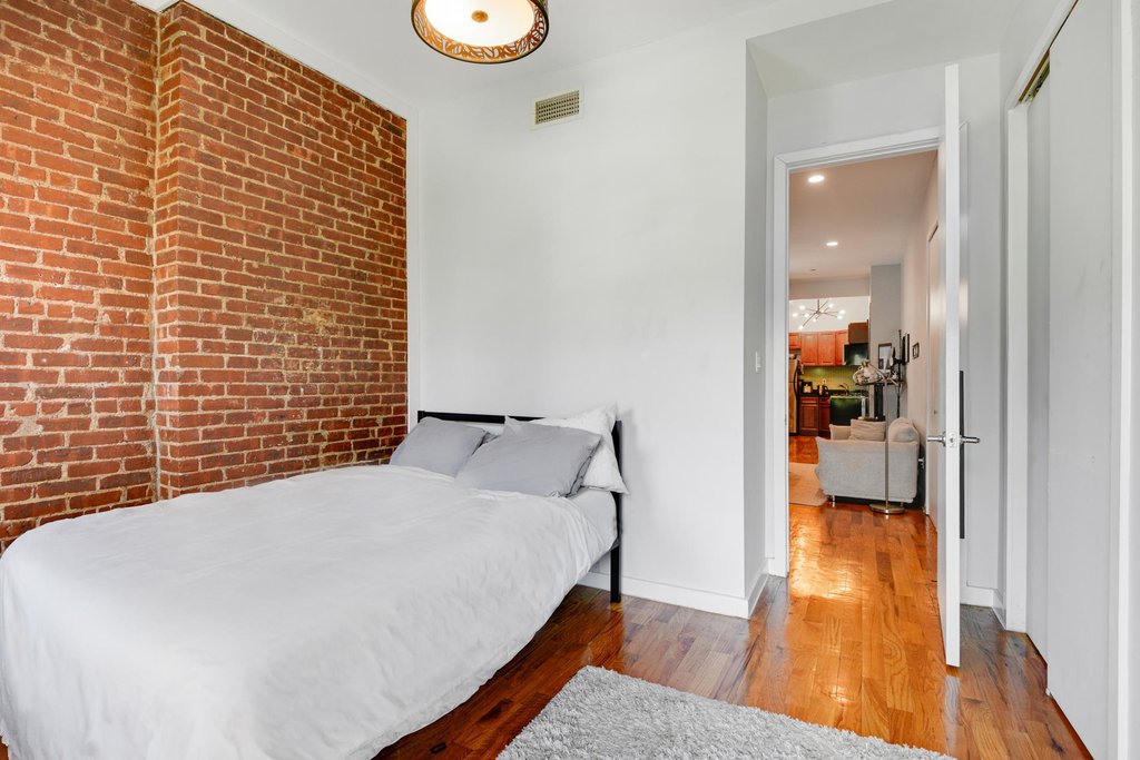 156 Pulaski Street, Unit 2B photo 6