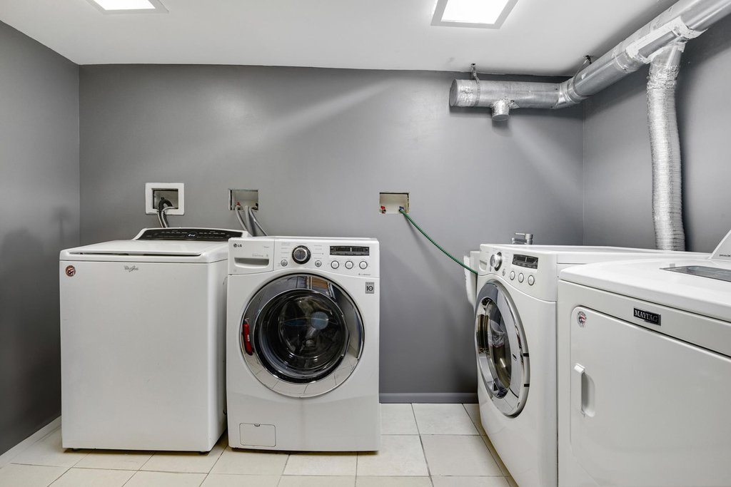 156 Pulaski Street, Unit 2B photo 11