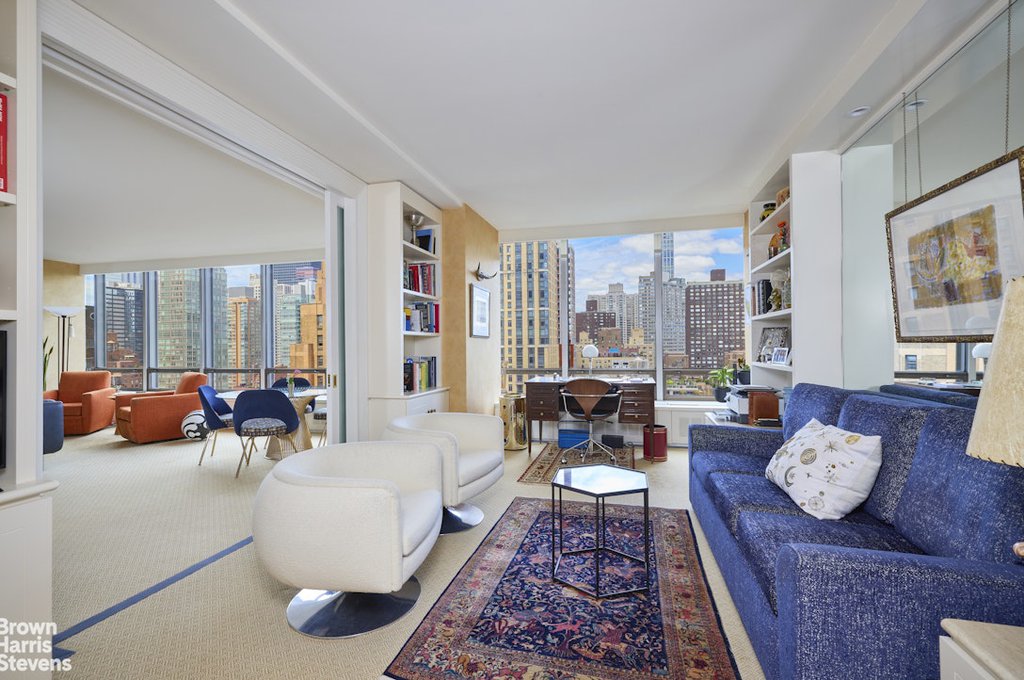 860 United Nations Plaza, Unit 20C photo 2