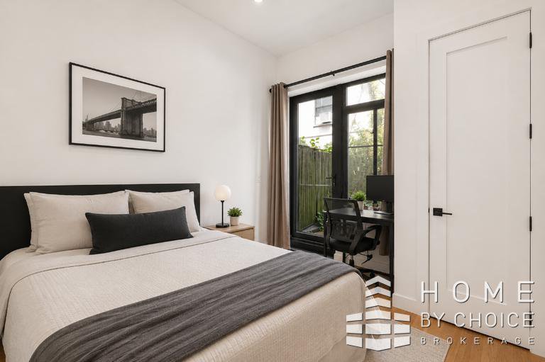 841 Dekalb Avenue, Unit 1R photo 10