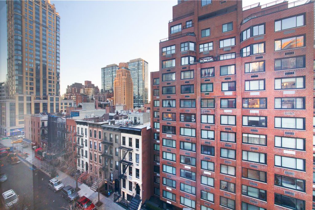 335 East 51st Street, Unit 8C photo 6