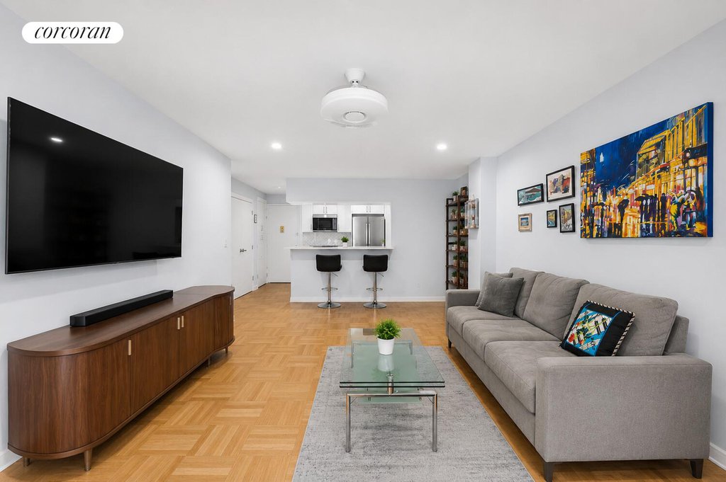 209 East 56th Street, Unit 7G