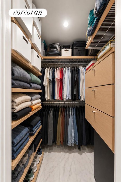 209 East 56th Street, Unit 7G photo 9