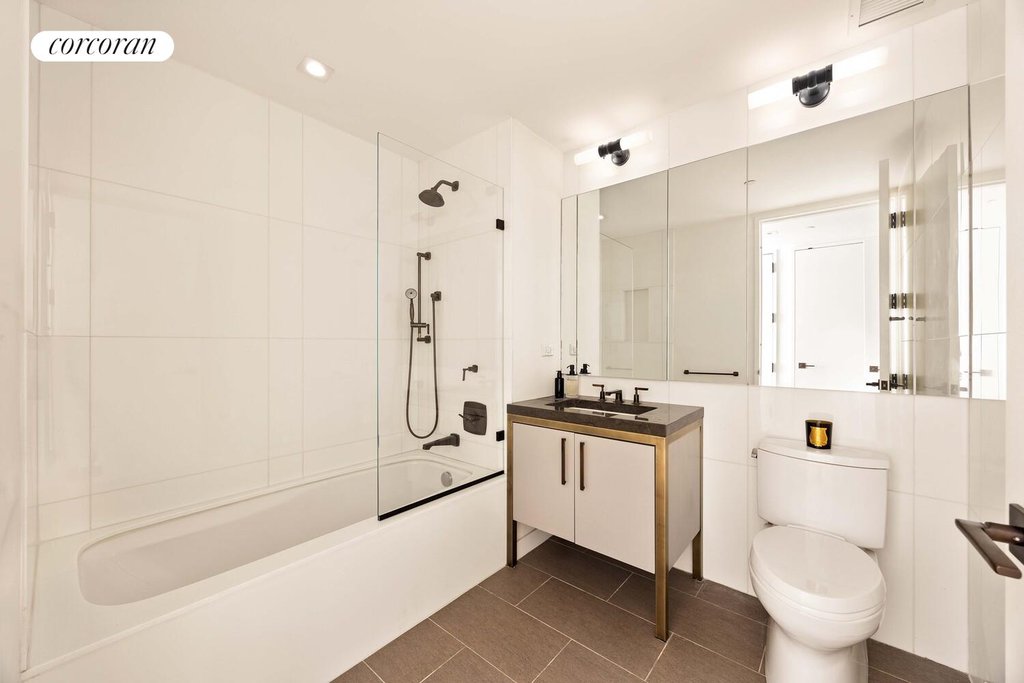 500 West 21st Street, Unit 2G photo 10