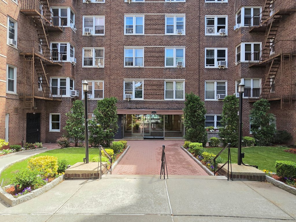 9801 Shore Road, Unit 2F photo 17
