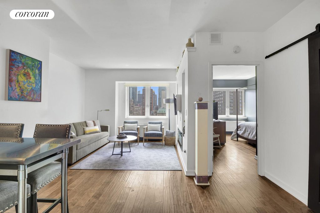 425 Fifth Avenue, Unit 26D photo 2