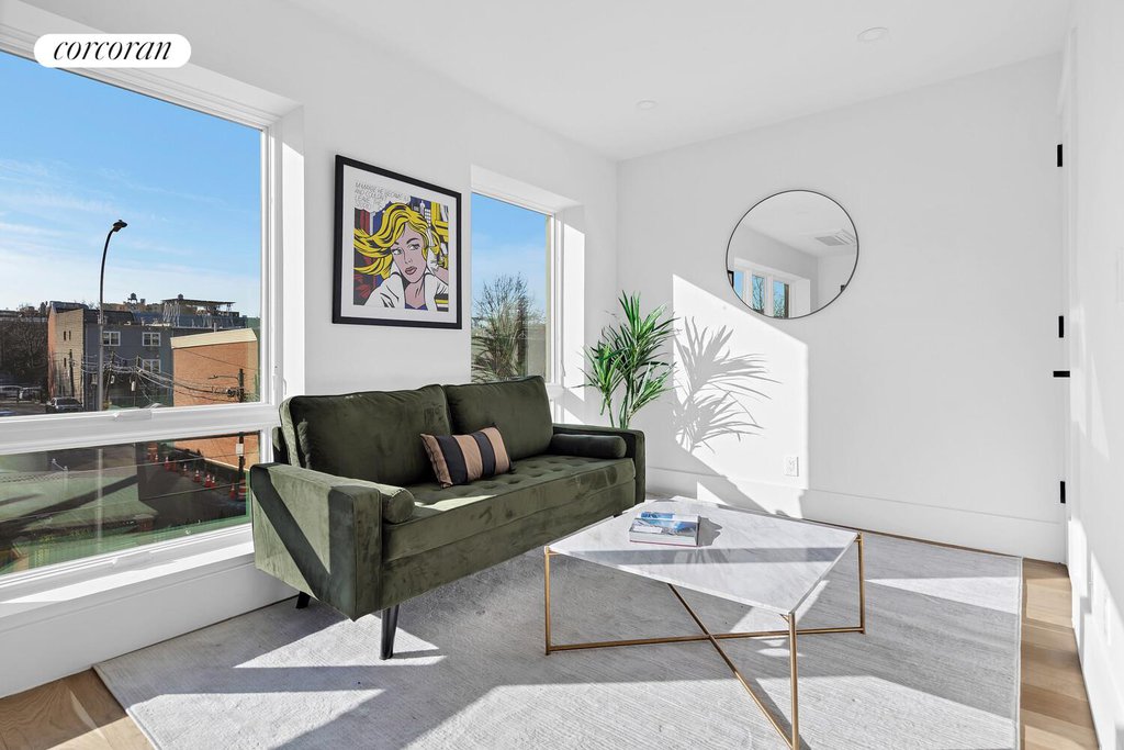 751 Dean Street, Unit 4 photo 2