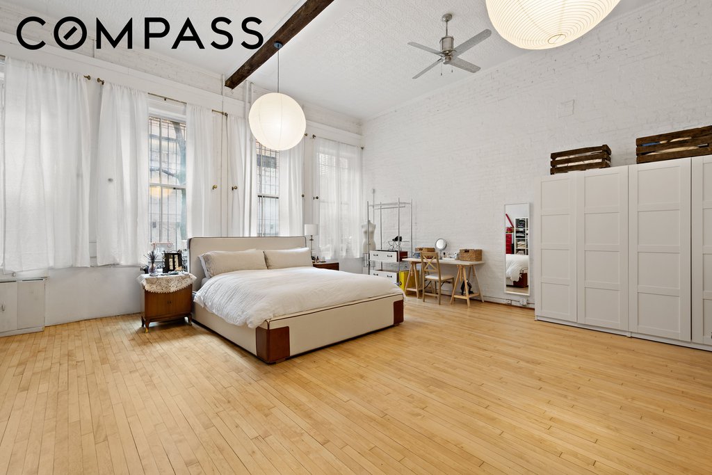 5 Great Jones Street, Unit 2 photo 2