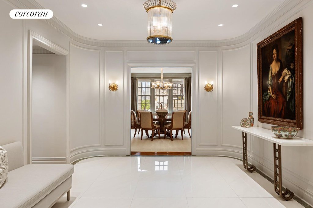 580 Park Avenue, Unit 7A photo 4