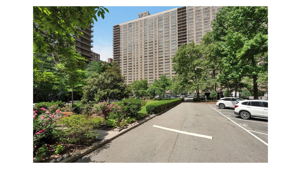 185 West End Avenue, Unit 7R photo 13
