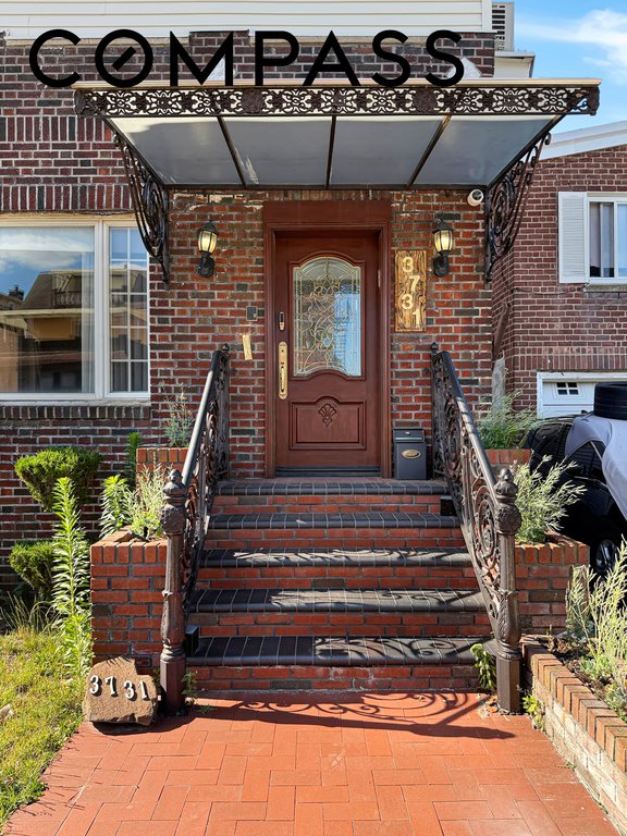 3731 Maple Avenue – For Sale photo 2