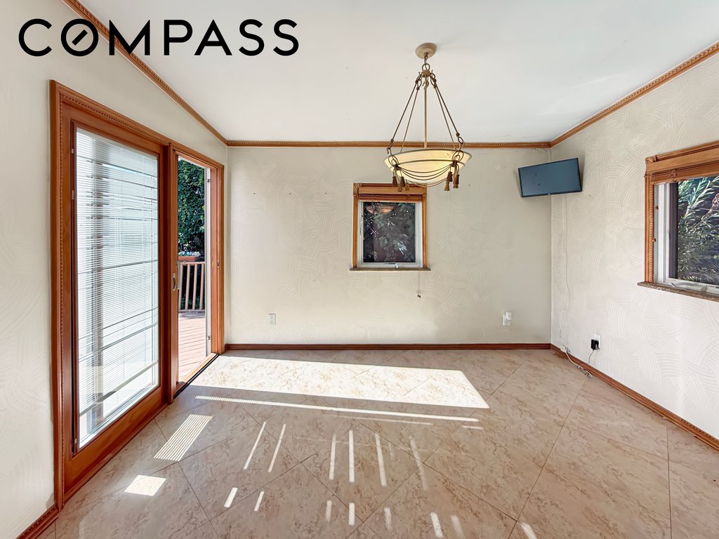 3731 Maple Avenue – For Sale photo 13
