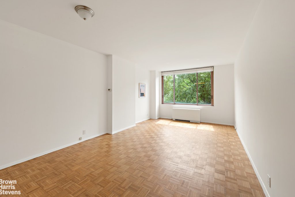 101 West 79th Street, Unit 4F photo 2