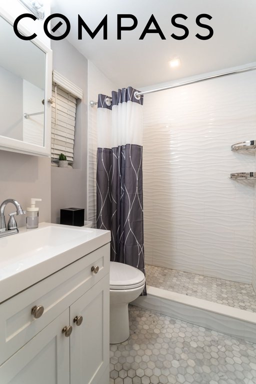235 West 102nd Street, Unit 3T photo 6