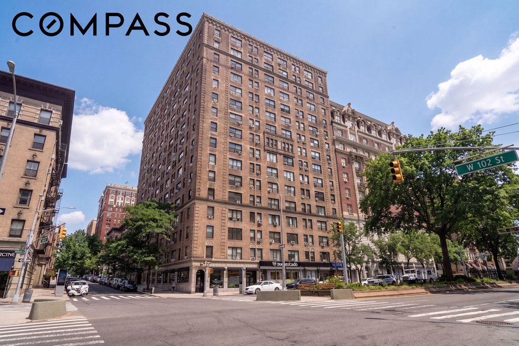 235 West 102nd Street, Unit 3T photo 11