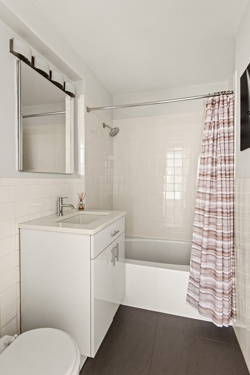 201 East 66th Street, Unit 16B photo 10