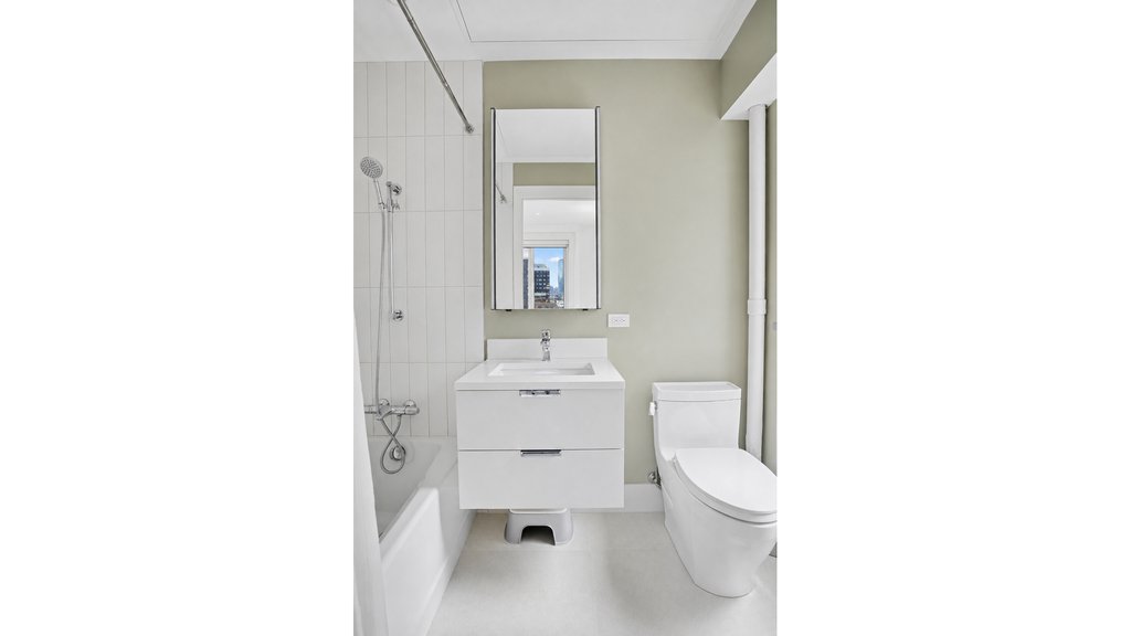 203 West 81st Street, Unit 9B photo 16