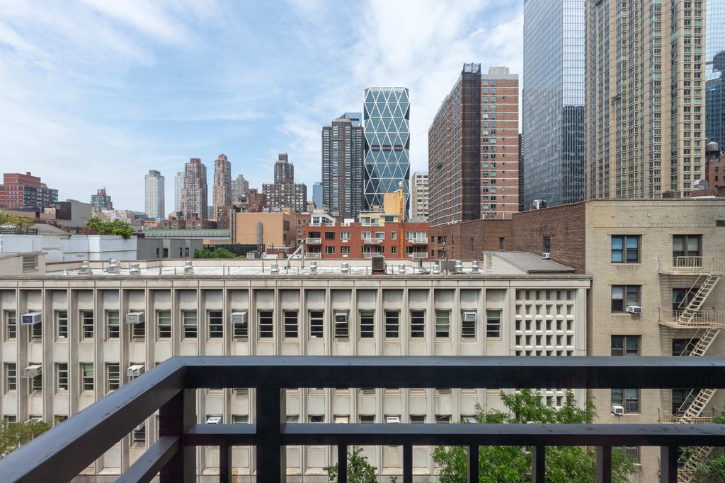 310 West 52nd Street, Unit 6E photo 10