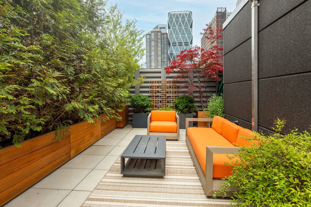 310 West 52nd Street, Unit 6E photo 13
