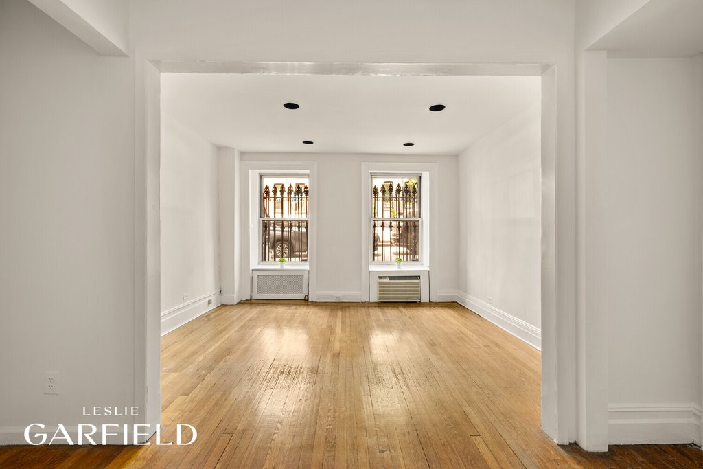 410 East 50th Street – For Sale photo 6