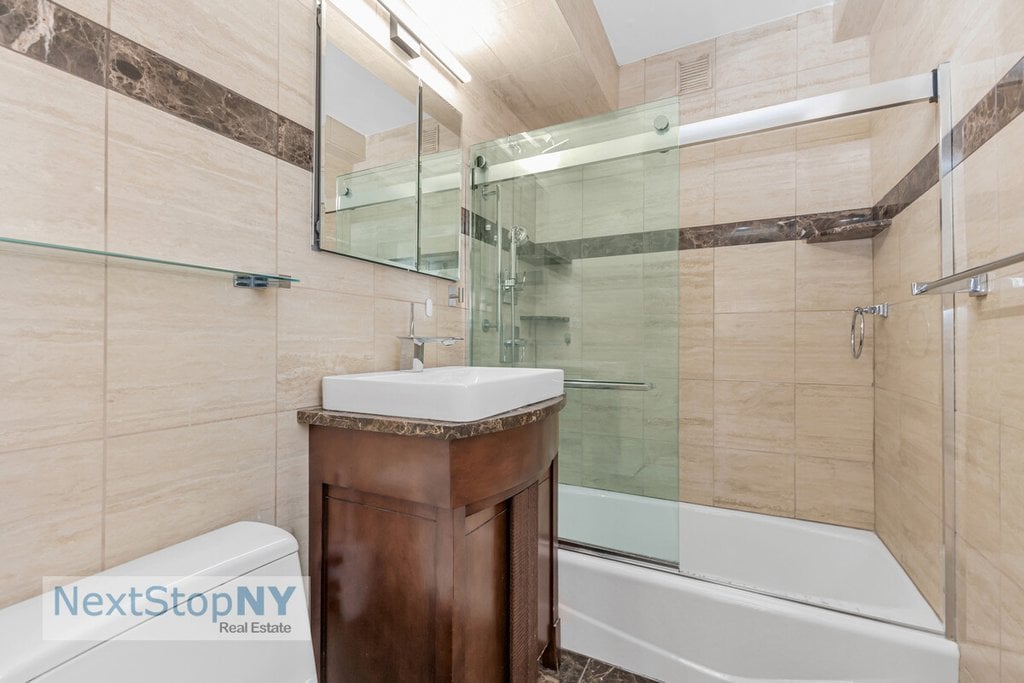 1175 York Avenue, Unit 15LM photo 12