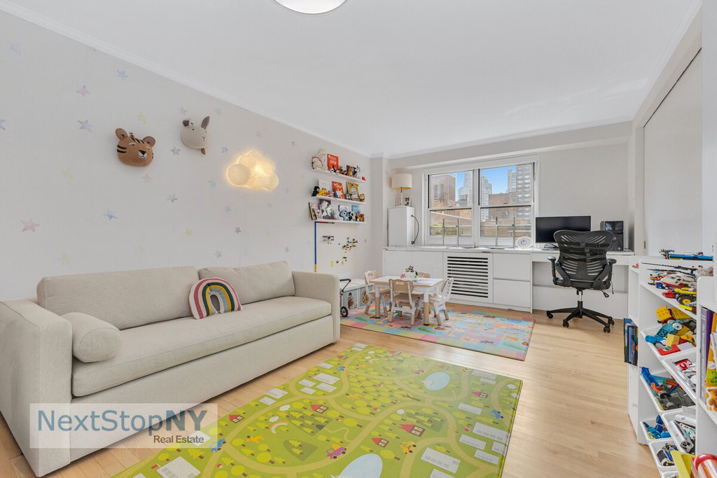 1175 York Avenue, Unit 15LM photo 13
