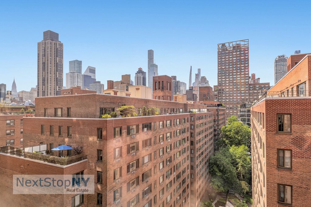1175 York Avenue, Unit 15LM photo 15