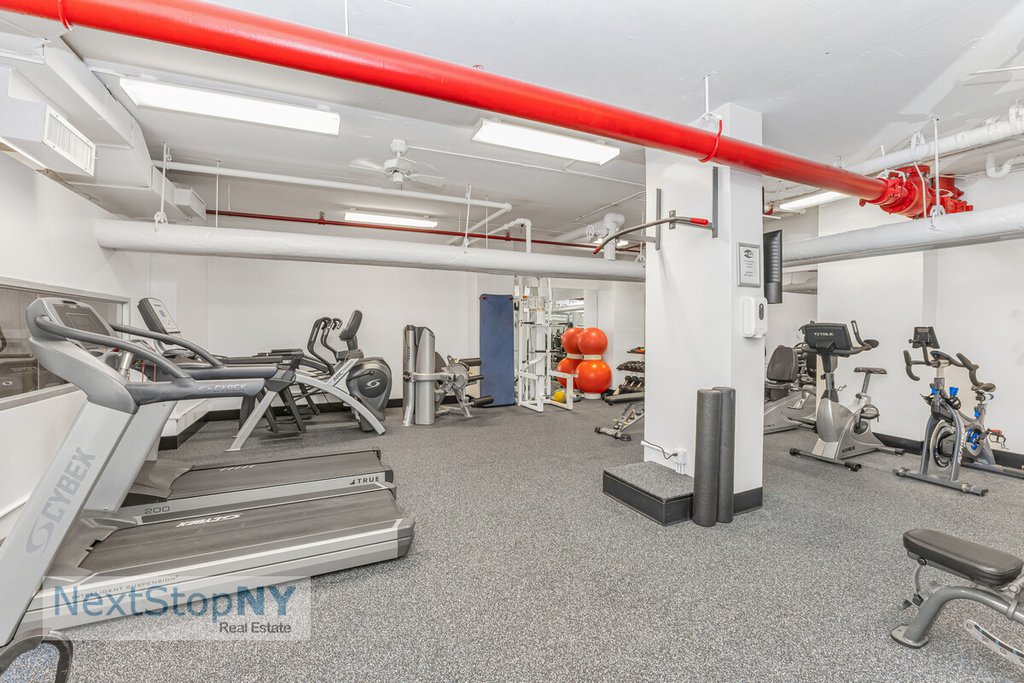 1175 York Avenue, Unit 15LM photo 16