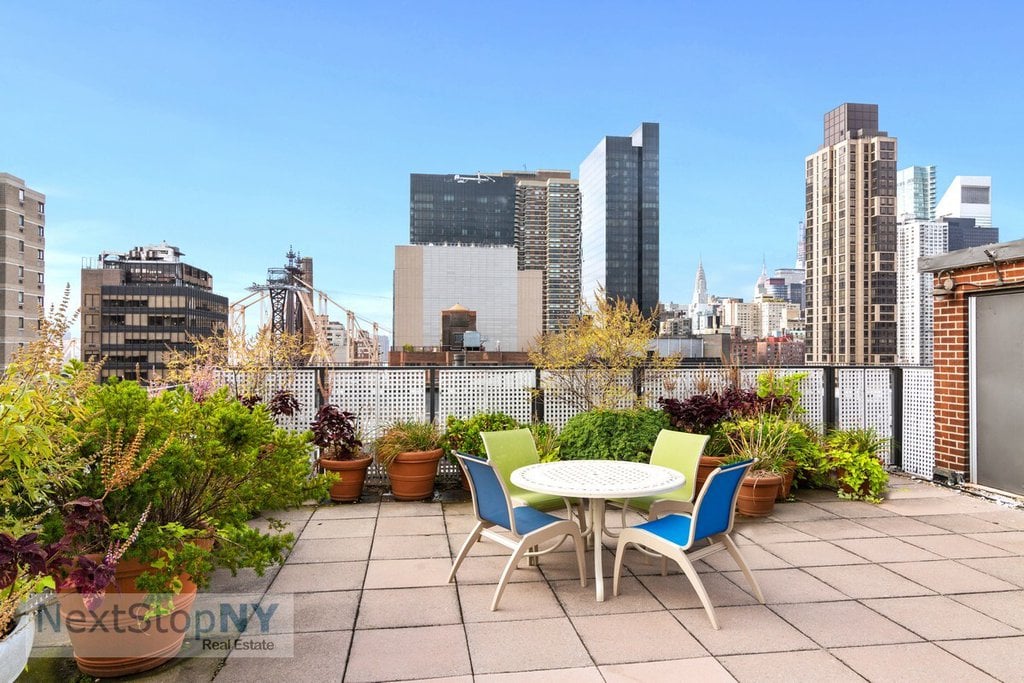1175 York Avenue, Unit 15LM photo 18