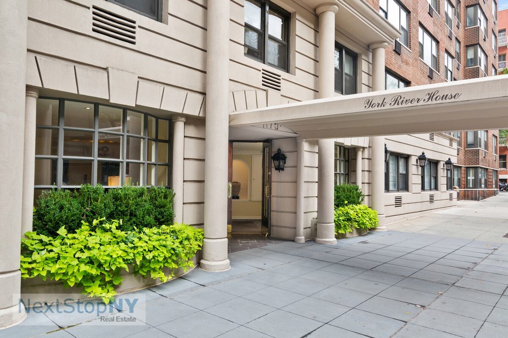 1175 York Avenue, Unit 15LM photo 21