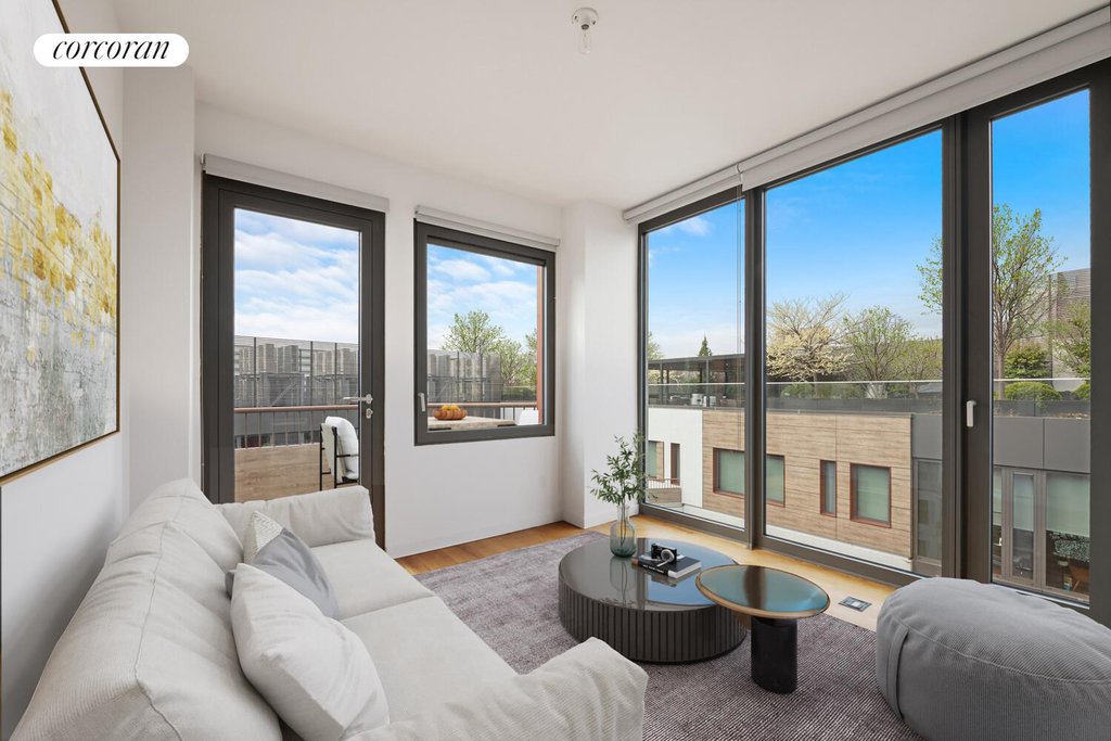 54 Noll Street, Unit 660