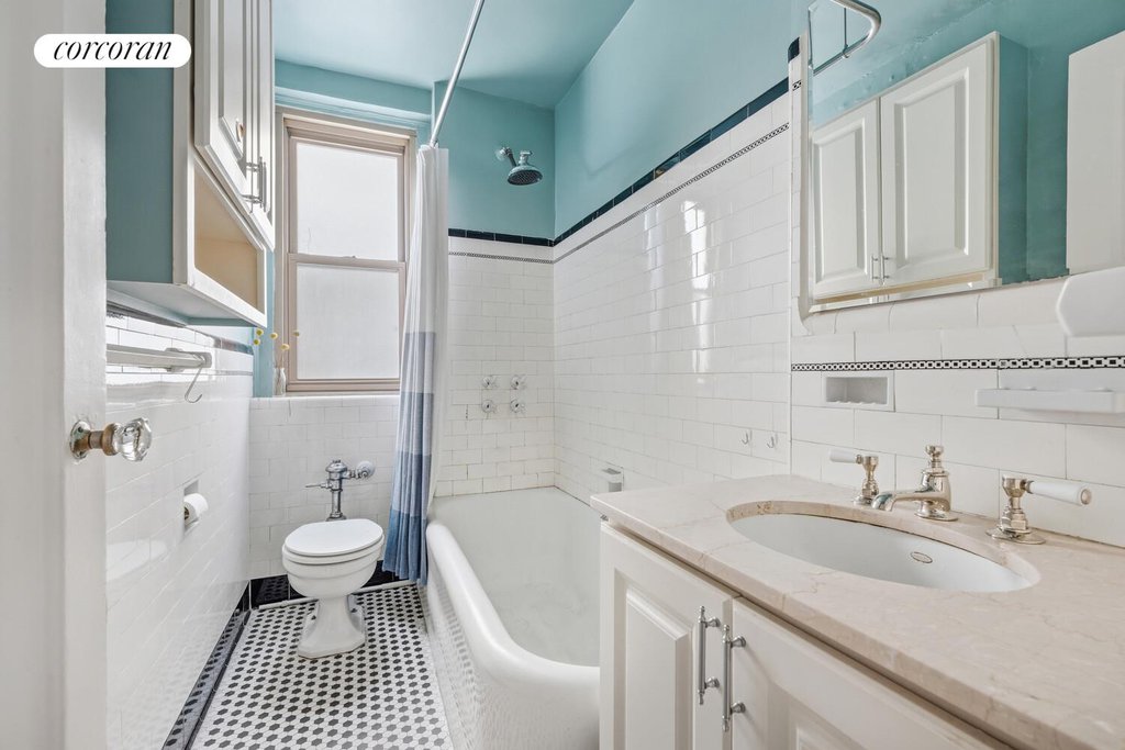 145 West 79th Street, Unit 10D photo 5