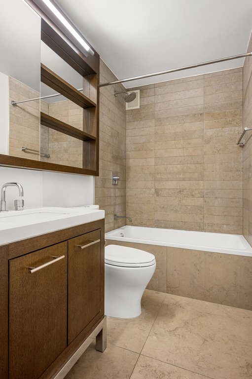 225 Rector Place, Unit 10T photo 6