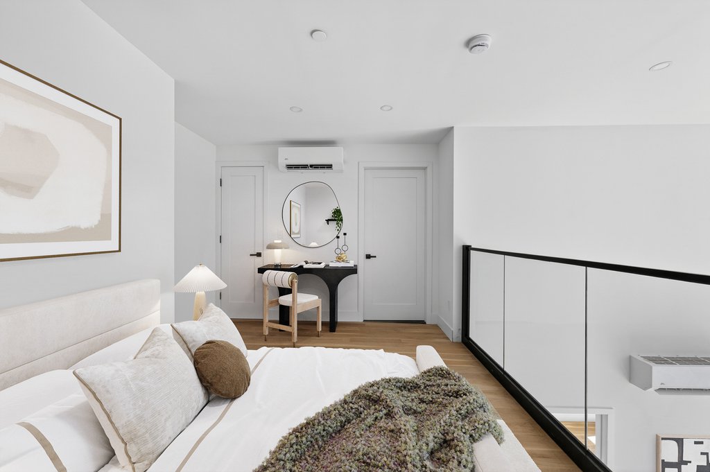 31-65 14th Street, Unit PHB photo 8