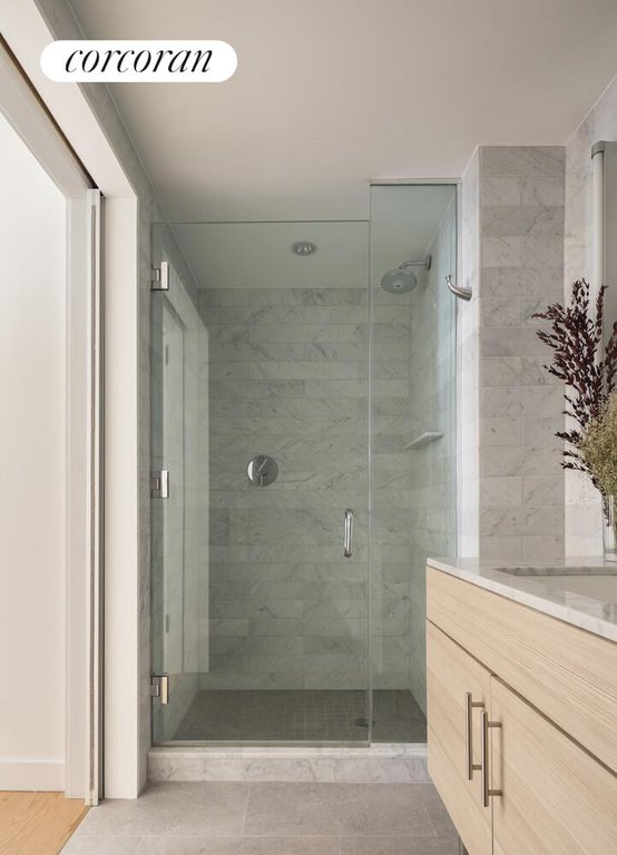234 East 46th Street, Unit 705 photo 7