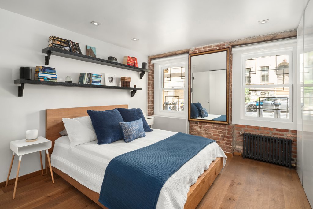 310 East 51st Street, Unit 1 photo 16