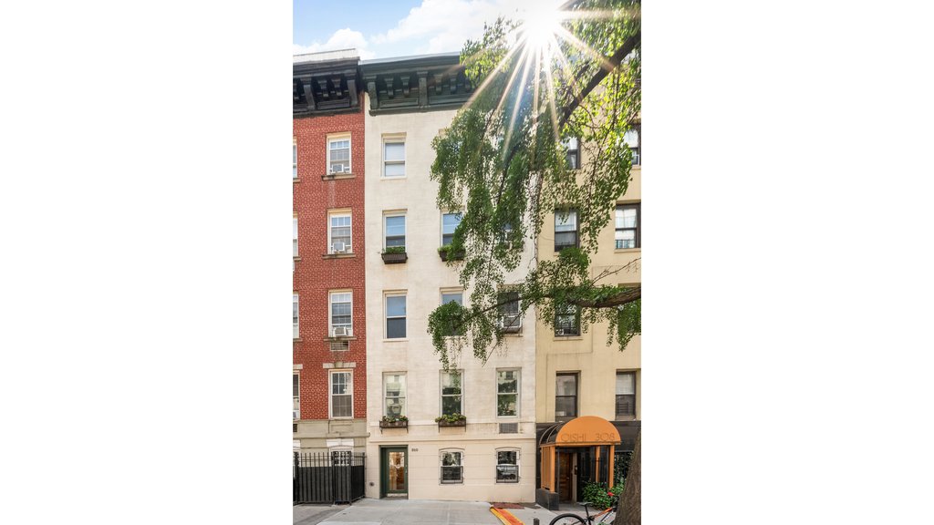 310 East 51st Street, Unit 1 photo 19