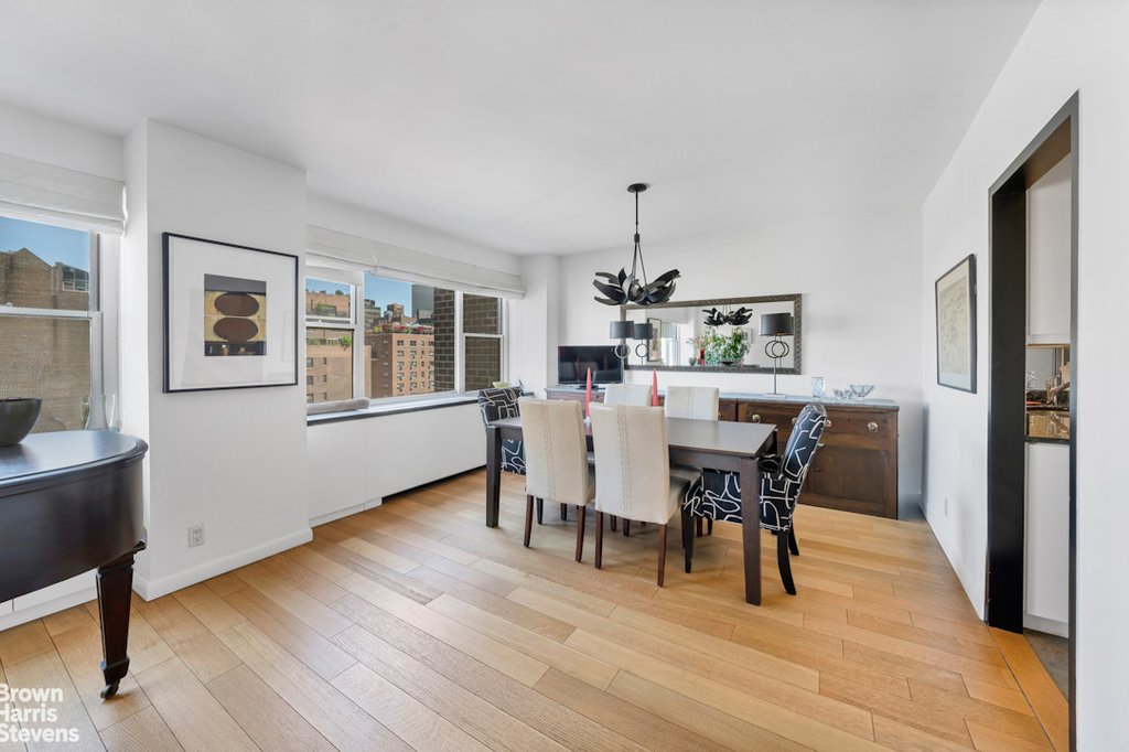 340 East 64th Street, Unit 10H photo 3